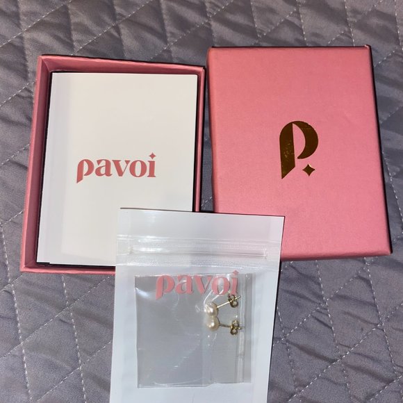 Womens Sterling Silver 14K Gold Plated Handpicked Freshwater Stud Pearl Earrings - Picture 13 of 13